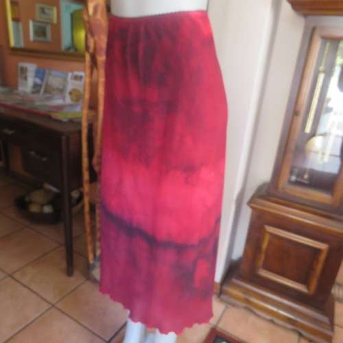 Adorable ankle length funkadelik skirt by STRAWBERRIES in size 34/10. A-line style. Good condition.