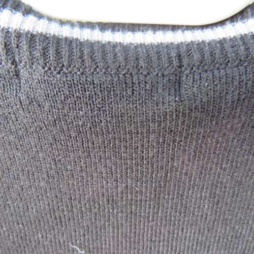 Men's black knitted sleeveless pullover with white diamond patterned front size XL by OAKRIDGE.