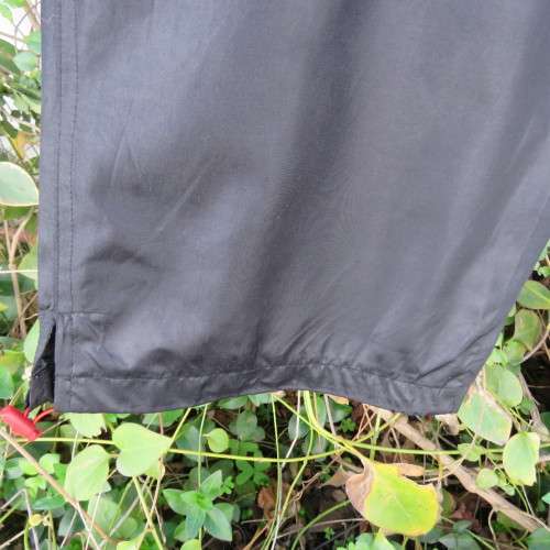 Men`s black CAVENLINE SPORTS pants. In 100% polyester fabric. Fully lined size Large. As new.