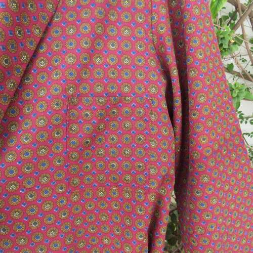 Men's FABIO Milano pajamas robe in size XXL.Maroon with mustard design and fabric belt. New cond.