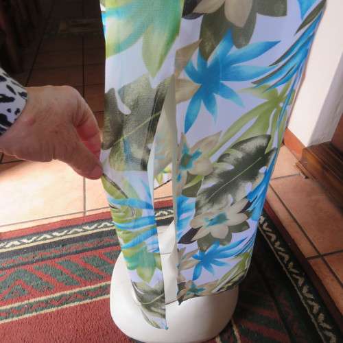 Real summer strappy dress in Fab blue and green floral print by TRUWORTHS in size 38/14. As new.
