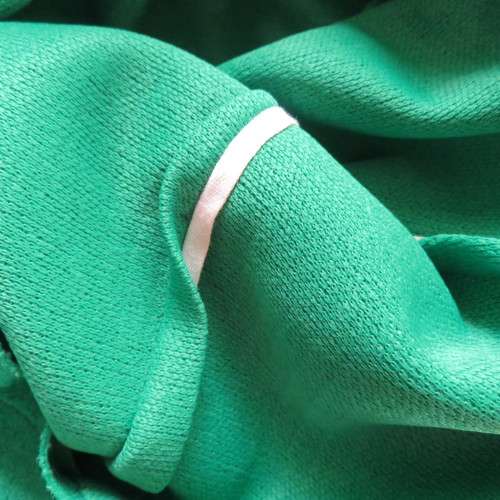 Vintage crimplene dress for special occasion in emerald green by boutique in size 38/14. New cond.