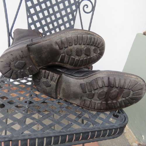 Pair SADF genuine leather brown army boots by BAGSHAW in size 11 in army size 295W.Good condition.
