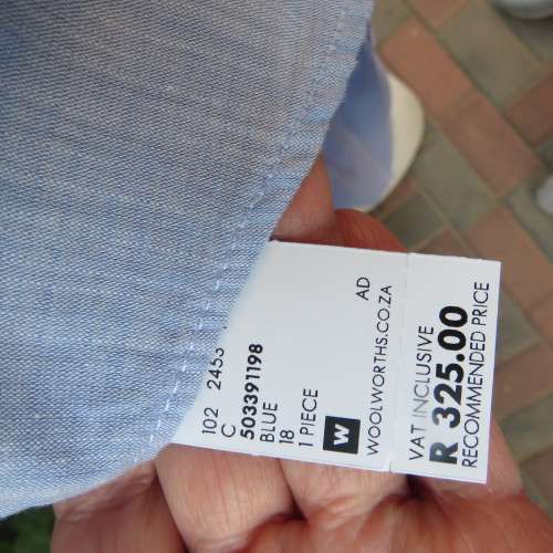 High quality light blue short sleeve shirt by David Jones. Size 42/18. 100% cotton. Never used.