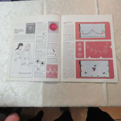 Golden Hands 20 page booklet with 10 projects. See scans. As new