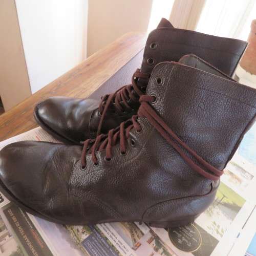 Pair of SADF brown genuine leather boots. Size 13 by DWS 1992. Army size 315 M. Good condition.