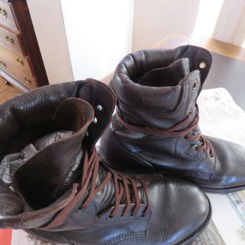 Pair SADF brown genuine leather soft tops boots size 8. Army size 262W. By DWS issued 2011. As new.