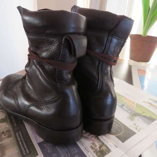Pair SADF brown genuine leather soft tops boots size 8. Army size 262W. By DWS issued 2011. As new.