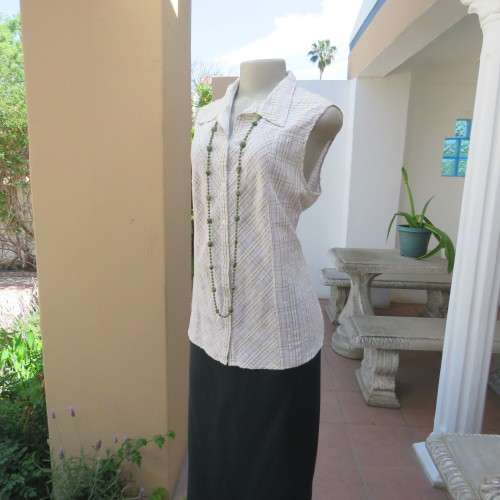 Cool button down sleeveless top. 100% bubble cotton. Size 38/14. By MERIEN HALL CASUALS. As new.