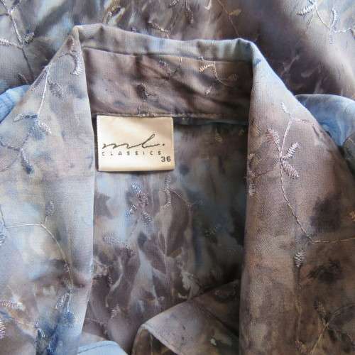 Stunning fully embroidered top in medley of blues. Button down Size 36/12. By ML CLASSICS. As new.