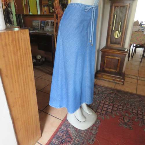 Maxi blue denim A-line skirt Drawstring in waist Zip at back Size 40-16 by `Foschini` As new