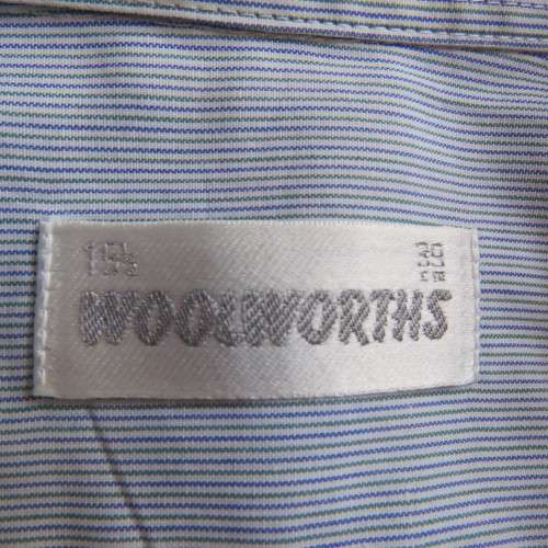 Men`s long sleeve shirt Free tie By `Woolworths` Neck size 39-1512 Chest-116cm Good condition