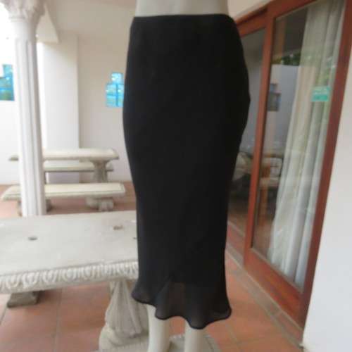 Sleek fully lined black sheer polyester maxi skirt Size 32-8 By `Massumi` New condition
