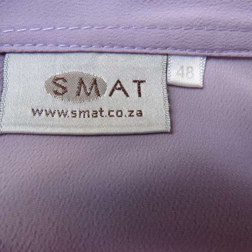 Smart lavender colour button down top with open colla. By `Smat`. In size 48/24. New condition.