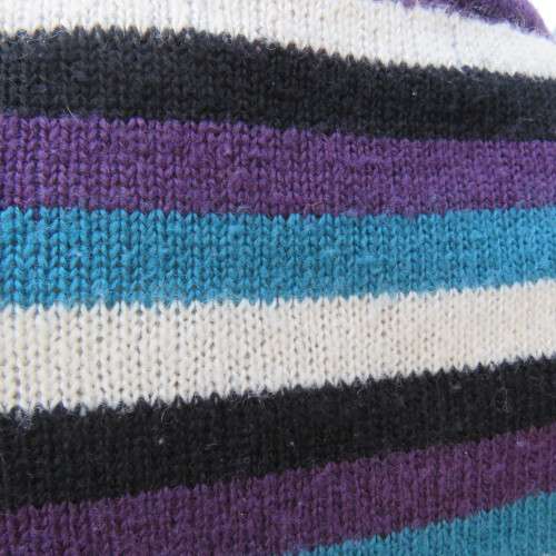 Fabulous acrylic knit pull-over cardigan with long sleeves. Size 40/16 by `Fashion Express`. As new.