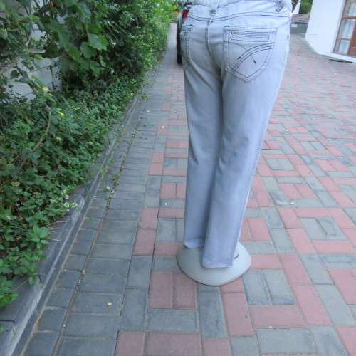 Sexy light blue denim jeans. Easy bootcut style by `Paris`. Size 36/12. Used but in good condition.
