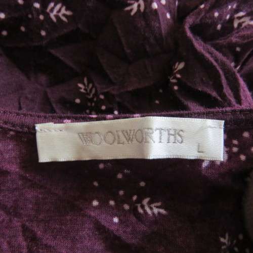 Trendsetting creased mulberry colour loose dress. By `Woolworths`. Size 44/20. Good condition.