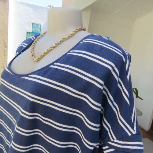 High quality `David Jones` slip-over top in navy and white horizontal stripes. Size 44-46. As new.