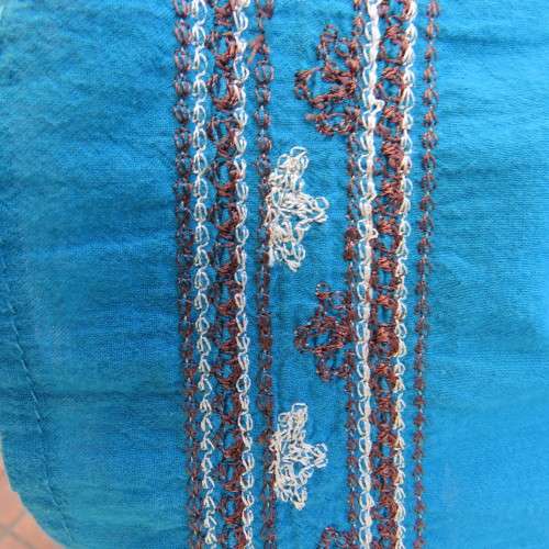 Azure blue creased 100% cotton capped sleeve top. Size 48/24 by `Insync`. Used but in good condition