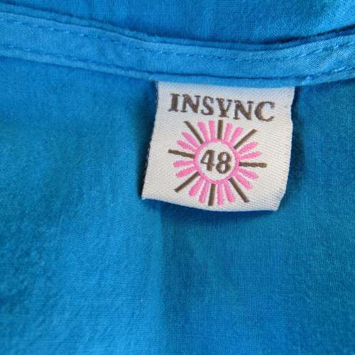 Azure blue creased 100% cotton capped sleeve top. Size 48/24 by `Insync`. Used but in good condition