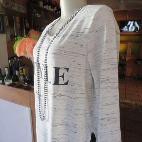 Casual comfy logo slip over long top on beige/black mottled polycotton. Size 38/14.Good condition