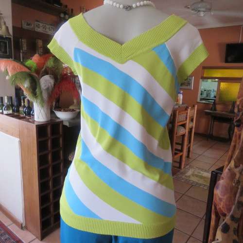 Cute viscose/nylon knit slip over top with diagonal stripes in blue,white and limegreen. Size 34/10.