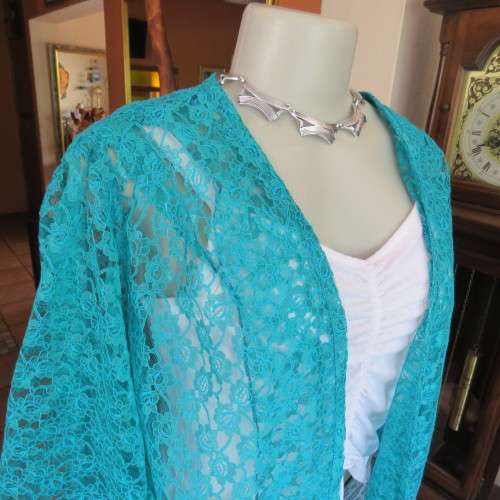 Seagreen owner made acrylic lace open hanging cover up top. Size 46 to 48. Elbow length. As new.