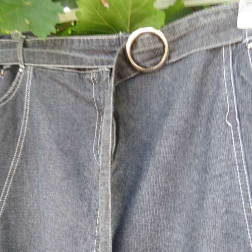 Denim skirt in bluegrey colour and white stitching by DONATELLA in size 44/20.
