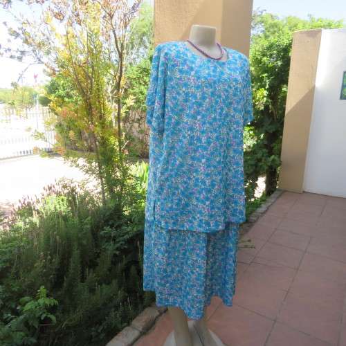 Smart vintage floral dress in cool blue and green colours.Overlay top. By TORY FASHIONS.By 48/24