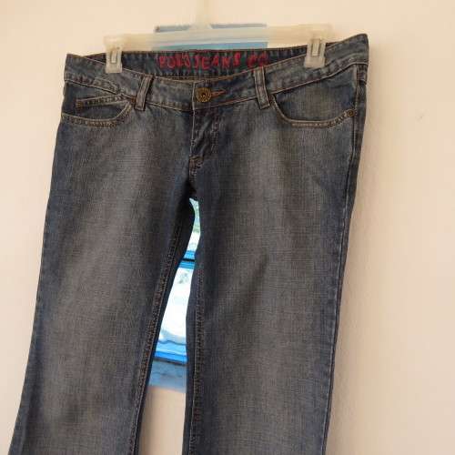 Men`s bootlegged low rise jeans by POLO JEANS CO. in size 36. In 100% cotton.As new