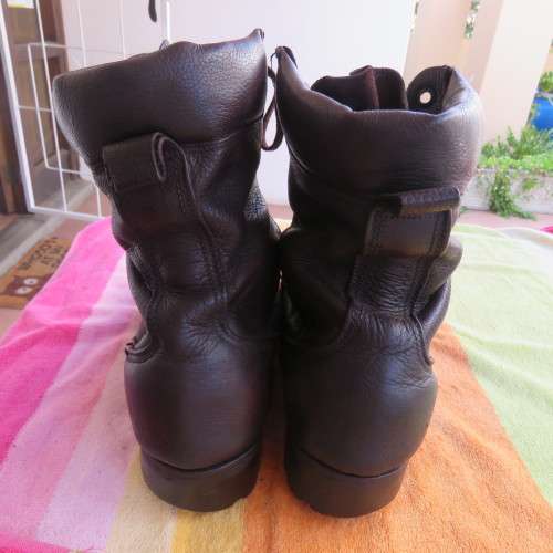Pair SADF brown genuine leather soft top boots size 9 army size 277 by DWS 2012.Good cond.