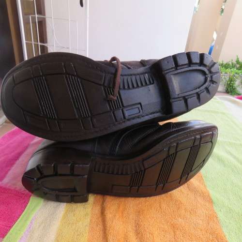 Pair SADF brown genuine leather soft top boots size 9 army size 277 by DWS 2012.Good cond.