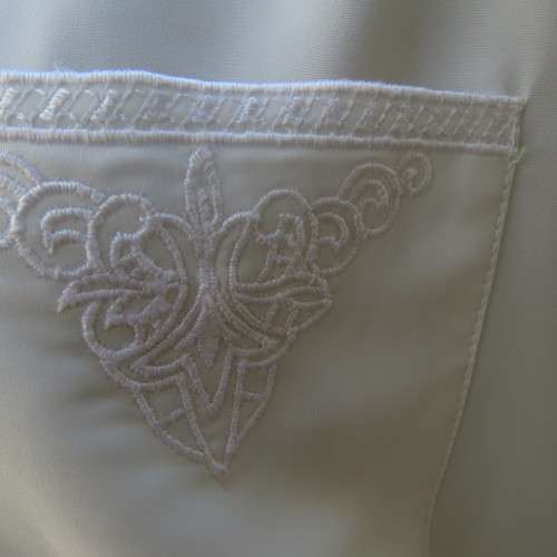 Amazing cream short sleeve blouse with embroidered shirt collar and pocket.By CANDA from UK size 36