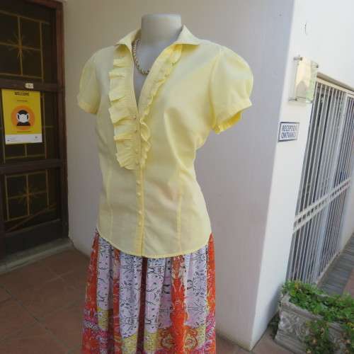 Feminine lemon yellow button down capped sleeve top with frilled front.Open round end collar.Size 38