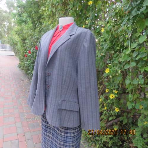 Versatile blazer style grey jacket with thin black vertical stripes. Size 40/16 by EXACT. As new.