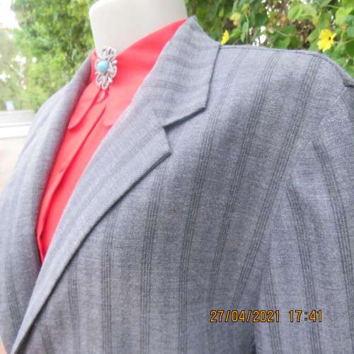 Versatile blazer style grey jacket with thin black vertical stripes. Size 40/16 by EXACT. As new.