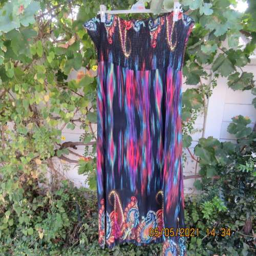 Dream summer dress in jewel colours size 42/18 by LEGIT. Maxi with elasticated top. Good condition