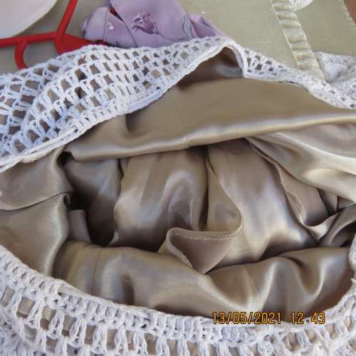 One of a kind hand crochet 2 piece cotton yarn outfit.A-line fully lined skirt.Loose top.Size 36/38