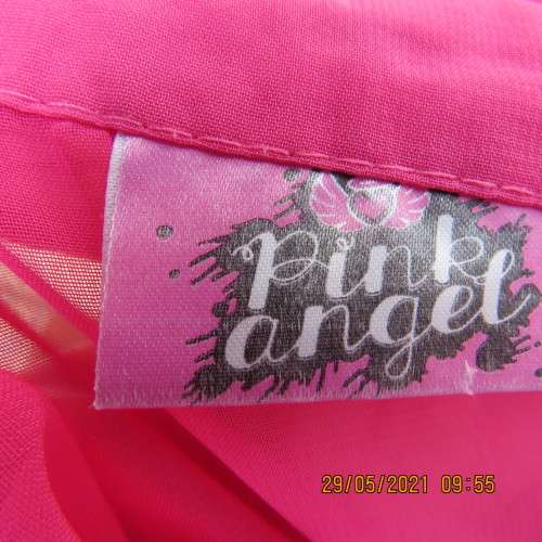 Cute hot pink sleeveless button down top with shirt collar by PINK ANGEL in size 30/6. New condition