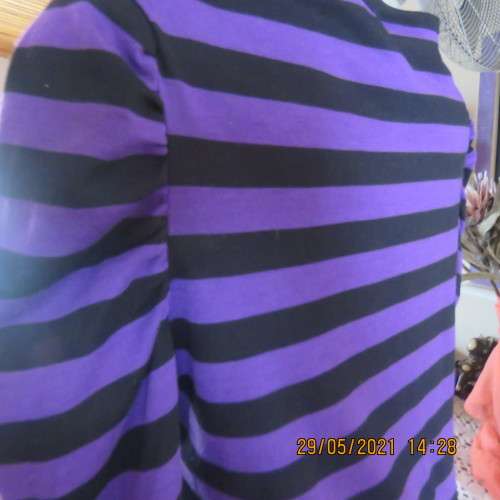 Cute purple and black horizontal striped slip over top in poly/viscose blend. Size 34 by LEGIT