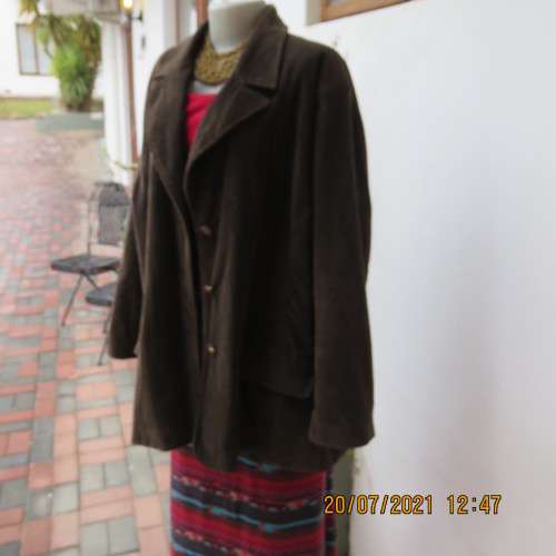 Carob brown corduroy fully lined long sleeve jacket. Size 48/24 by DONNA CLAIRE. New condition.