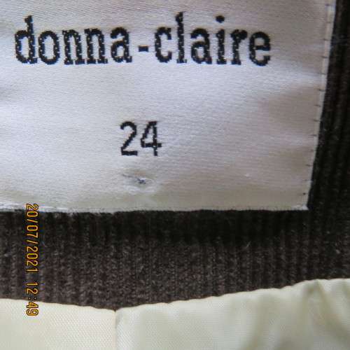 Carob brown corduroy fully lined long sleeve jacket. Size 48/24 by DONNA CLAIRE. New condition.