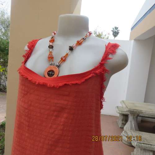 Cool summer strappy top by ANT WEAR size 44/20 in burnt orange 100% cotton. Ruffled edging.