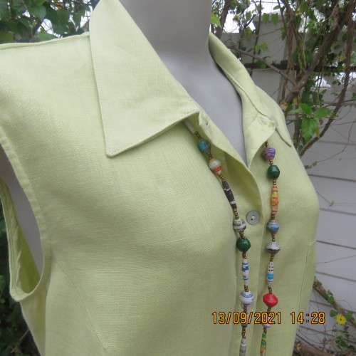 Yellowgreen 100% linen sleeveless button down top. By WOOLWORTHS in size 38/14. In new condition.