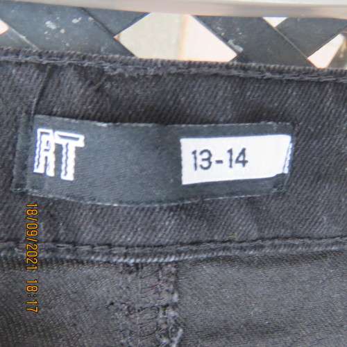 Boy`s black stretch knee length denim shorts. By RT for boy 13-14 years. Pockets back+front. As new.