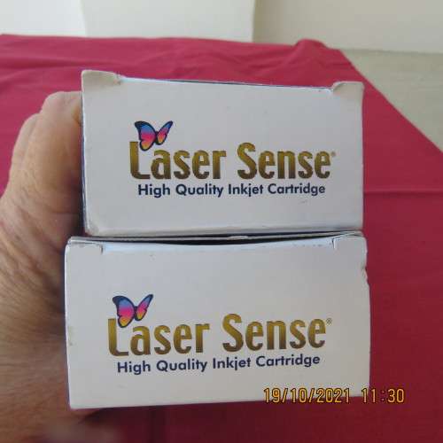 Set of IBM638 black Lexmark Z33 high yield inkjet cartridges. Still sealed.
