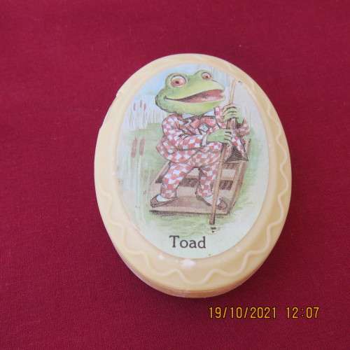 Oval Toad soap from The Wind in the Willows collection - new.