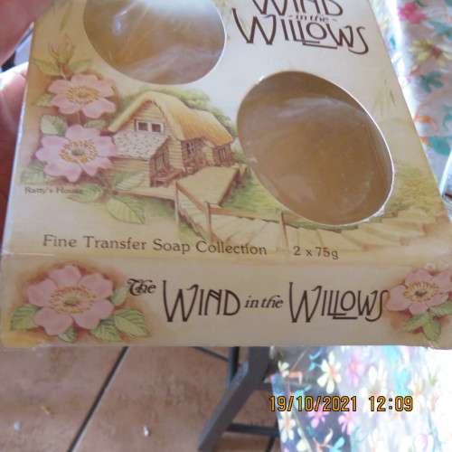 Oval Toad soap from The Wind in the Willows collection - new.