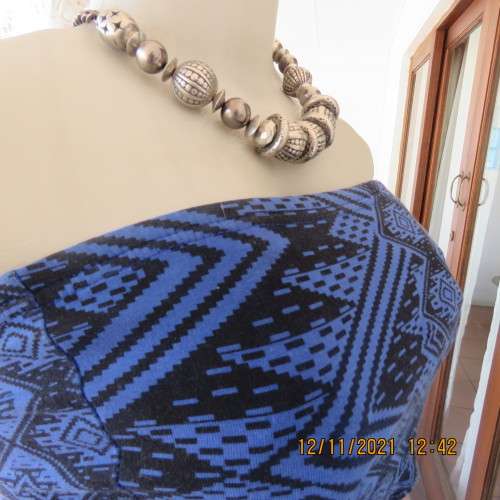 Beautiful strapless stretch cotton long top in royal blue and black geometric print Size 34/10.By RT