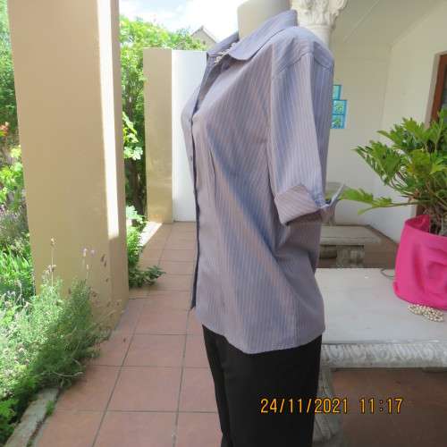Classic elegant silvergrey button down short sleeve top with thin white stripes.Size 40/16 by BARRON